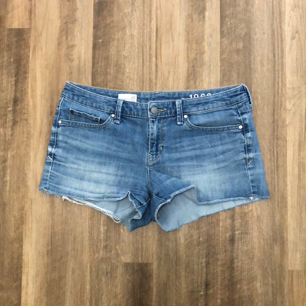 GAP summer cut-offs Jean shorts 29